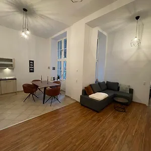  Apartment Wohlfuehlen In Perfekter Lage Deutschland